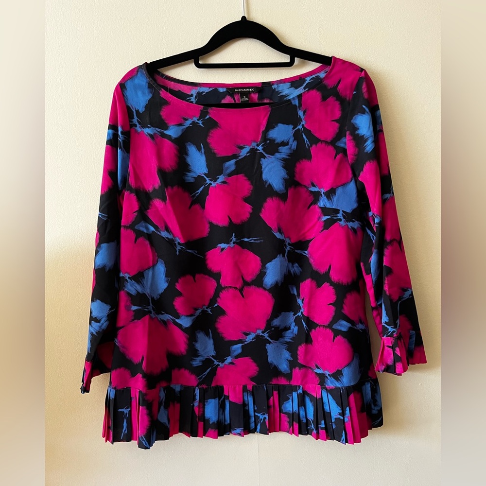 Banana Republic Top / Blouse Size S